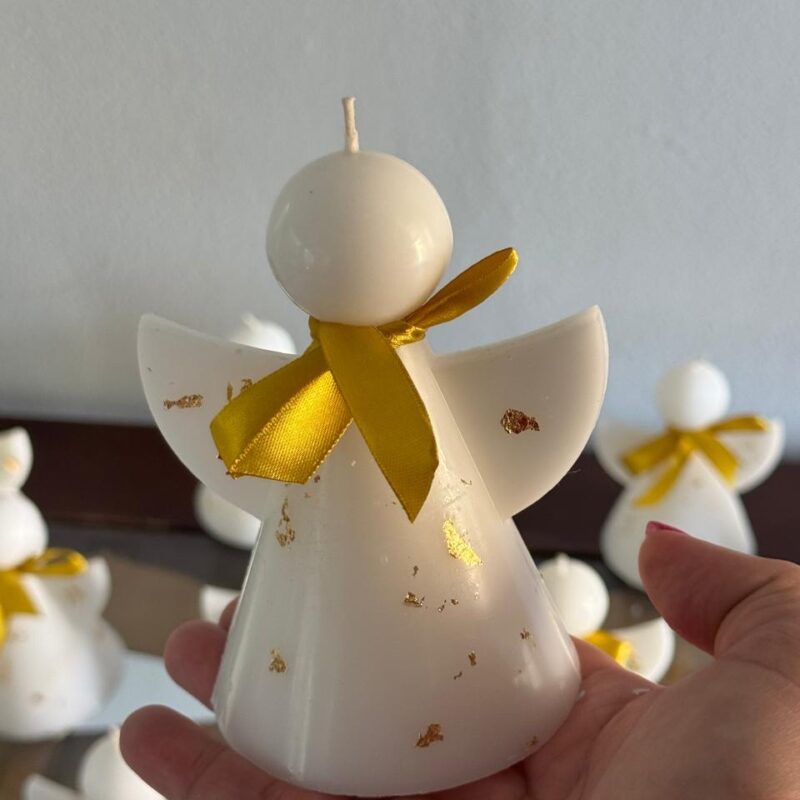 Ángel pequeño simple, Vela o candela de parafina