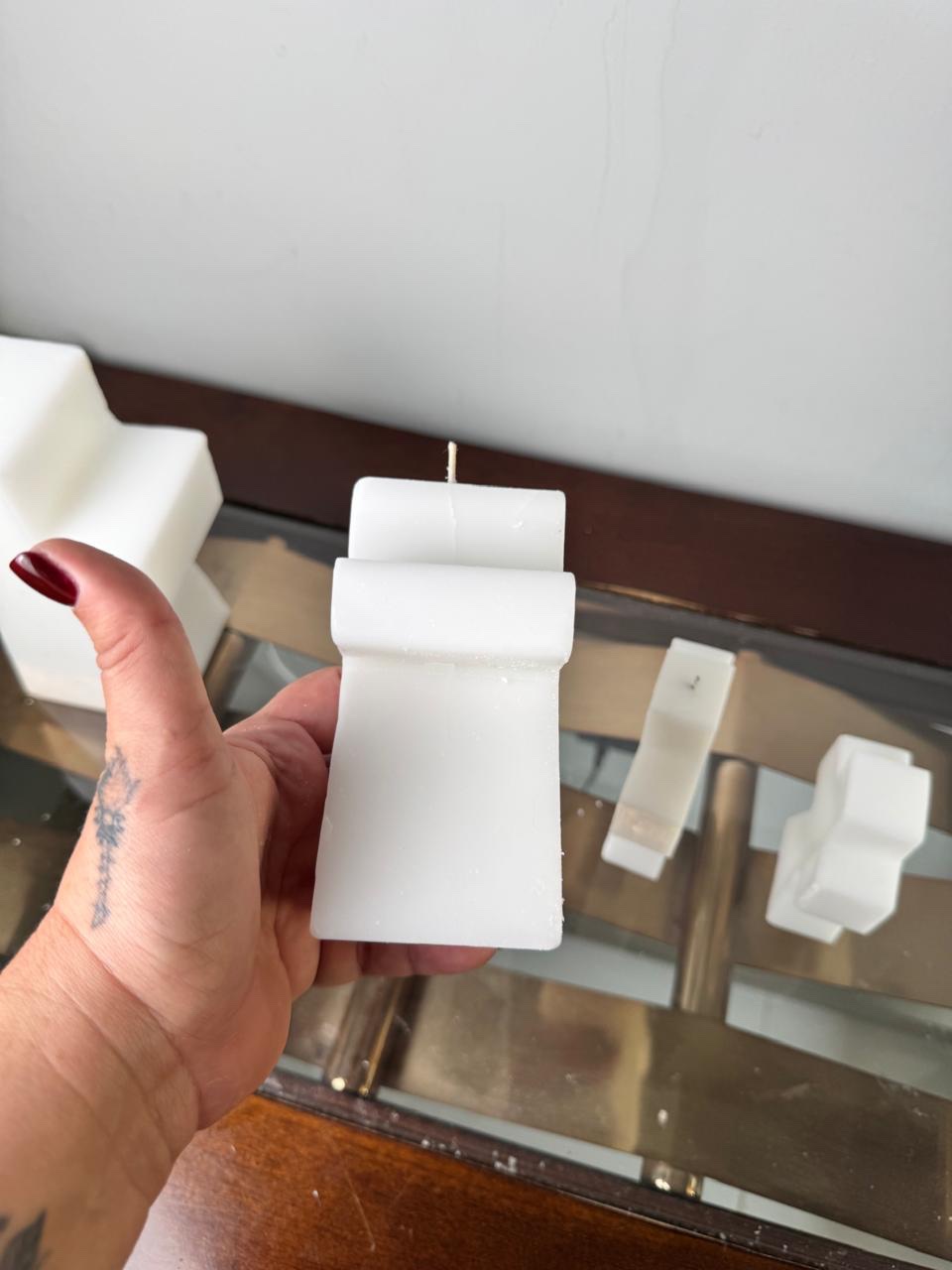 Cruz mediana ancha vela o candela - Image 4