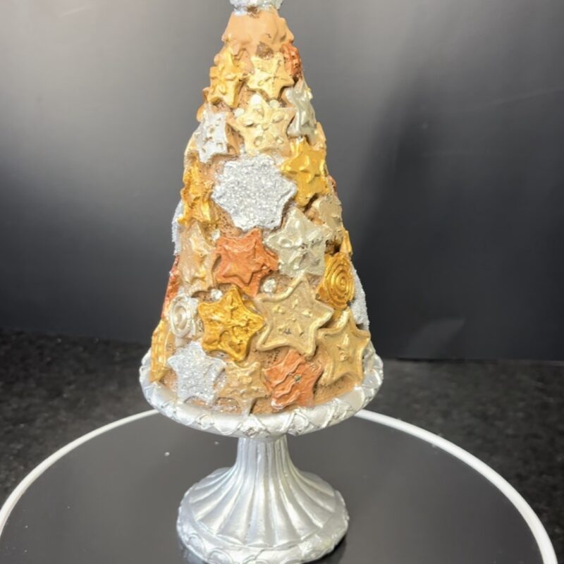 Árbol alto con base vela o candela