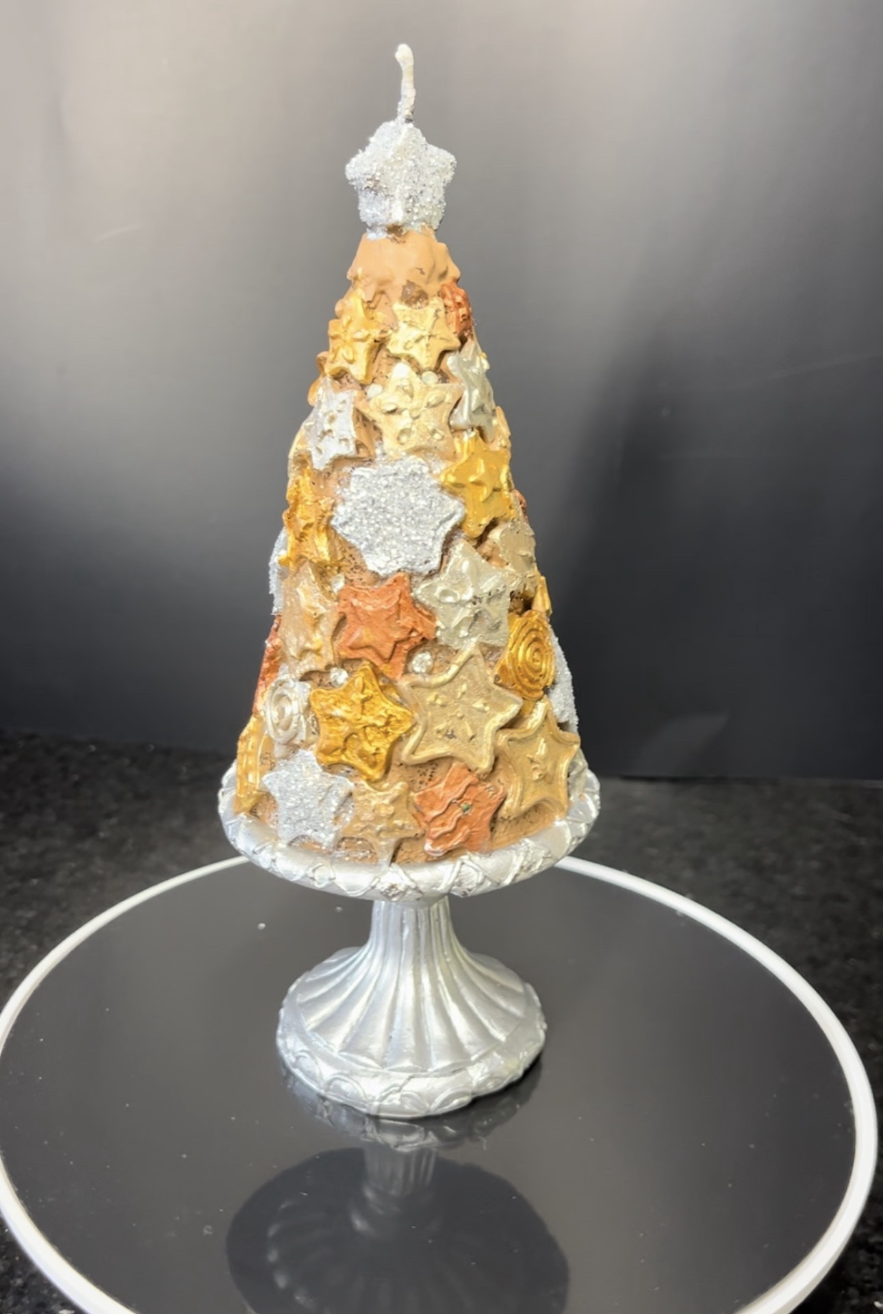 Árbol alto con base vela o candela
