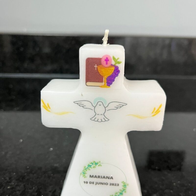 Cruz mediana delgada vela o candela